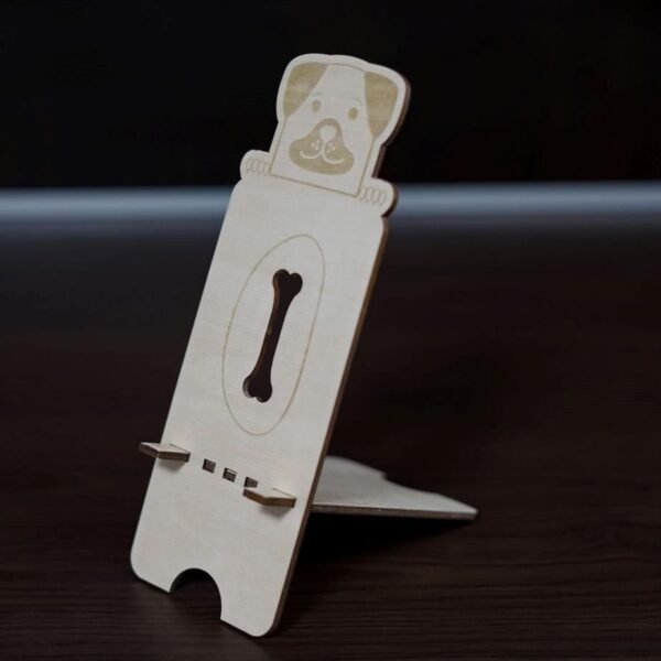 Качествена дървена поставка за бюро за смартфони - Dice Basic Wood Dog Stand