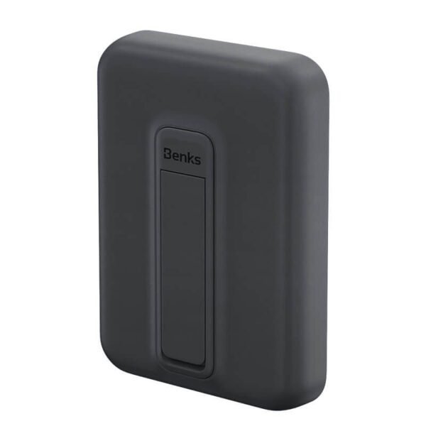 Преносима външна батерия с безжично зареждане с MagSafe - Benks MagSafe Powerbank MP09 6000 mAh (черен)
